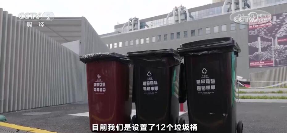 對攤點設置進行規(guī)范管理 多種業(yè)態(tài)融合增添城市活力(圖3)