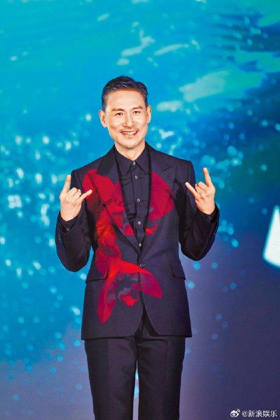 張學(xué)友首度回應(yīng)演唱會跌倒