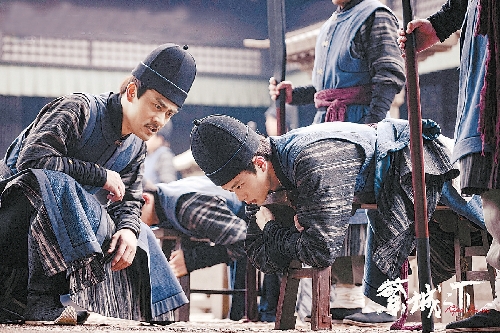 以小見大，《繁城之下》講述小人物的命運抉擇
