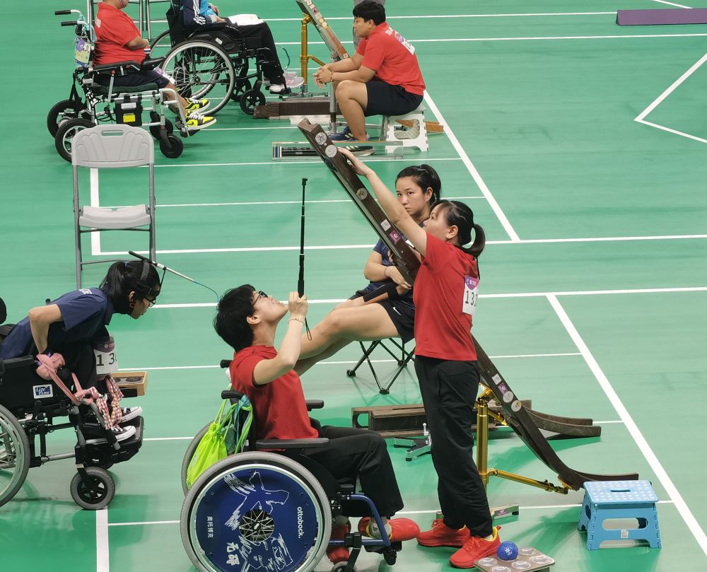 杭州亞殘運會丨她是運動員、詩人、追星族，她是冠軍楊貝貝(圖3)