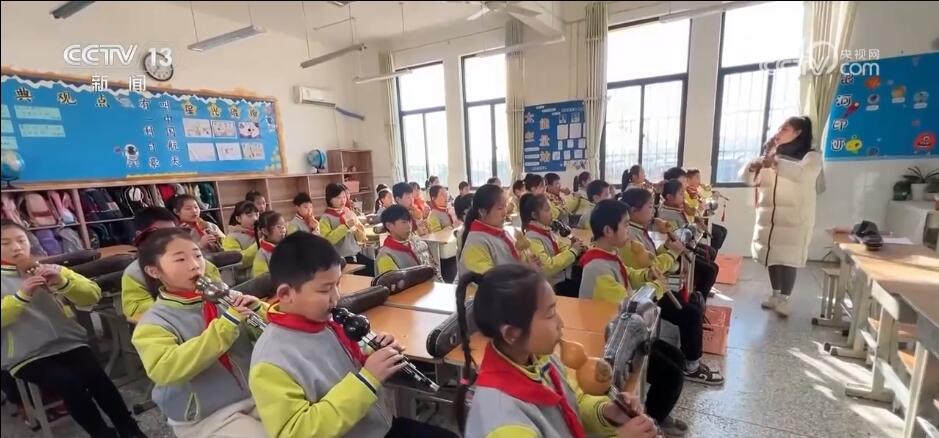 用心辦教育 寫好“民生答卷” 托起百姓“穩穩的幸?！?圖11)