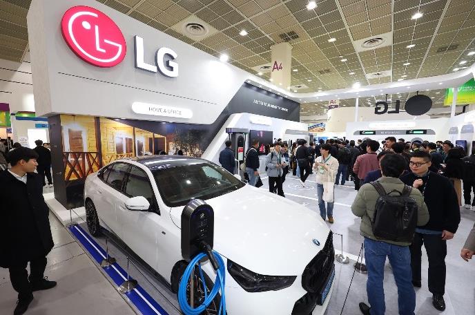 LG電子展示針對各種空間優化的電動汽車充電器(圖1)