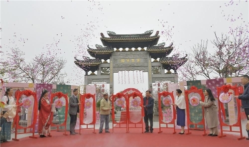 番禺寶墨園漢風(fēng)古韻櫻花節(jié)開幕！花期將持續(xù)到3月下旬