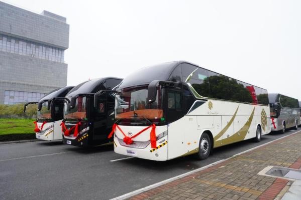 
			春風(fēng)盛吹出海疾！530臺安凱客車奔赴沙特
		(圖4)