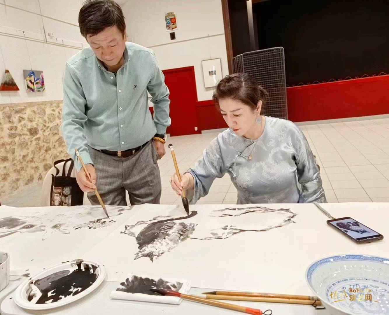 中法建交60周年｜中歐藝術(shù)對話特展，中國青年畫家楊梓作品被收藏(圖8)