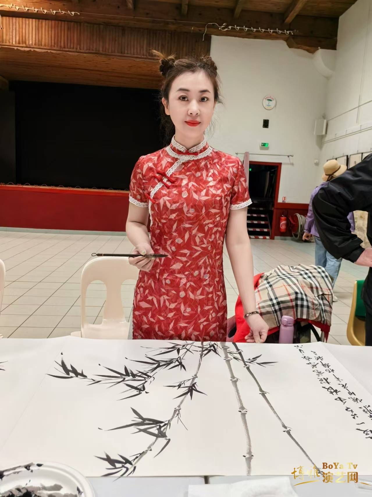 中法建交60周年｜中歐藝術(shù)對話特展，中國青年畫家楊梓作品被收藏(圖11)