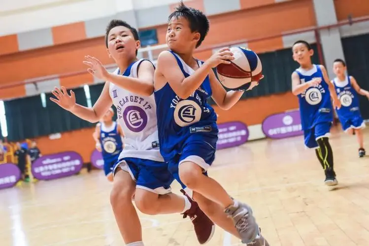 最差B-，三贏！3隊6人交易方案出爐：勇士押寶巴特勒 保羅赴魔術