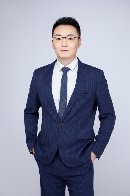 海外投資達(dá)人張鵬和他的財富管理之路